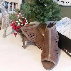 Rialto to Women's Suede Bootie